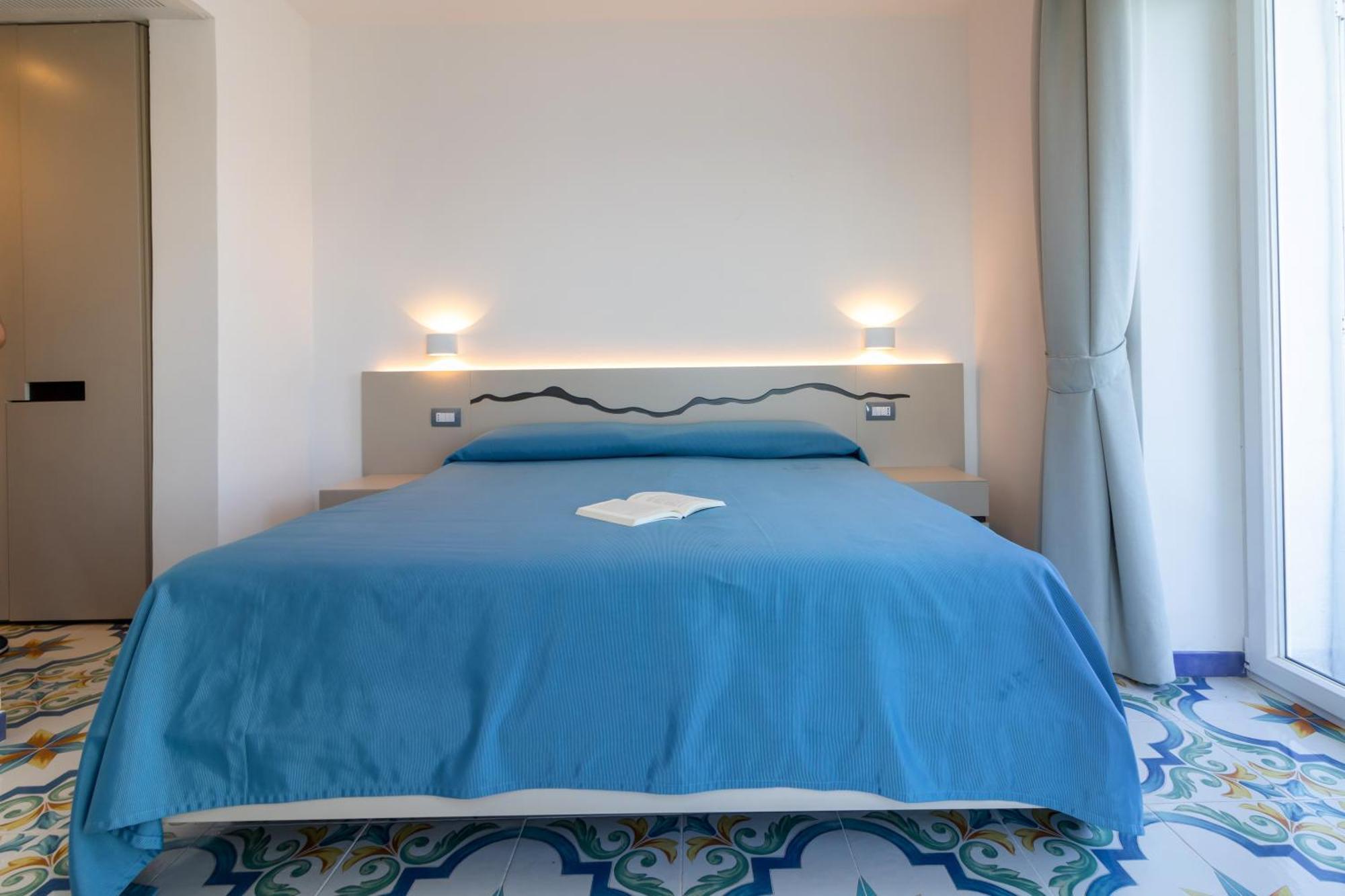 איסקיה Hotel Da Maria מראה חיצוני תמונה
