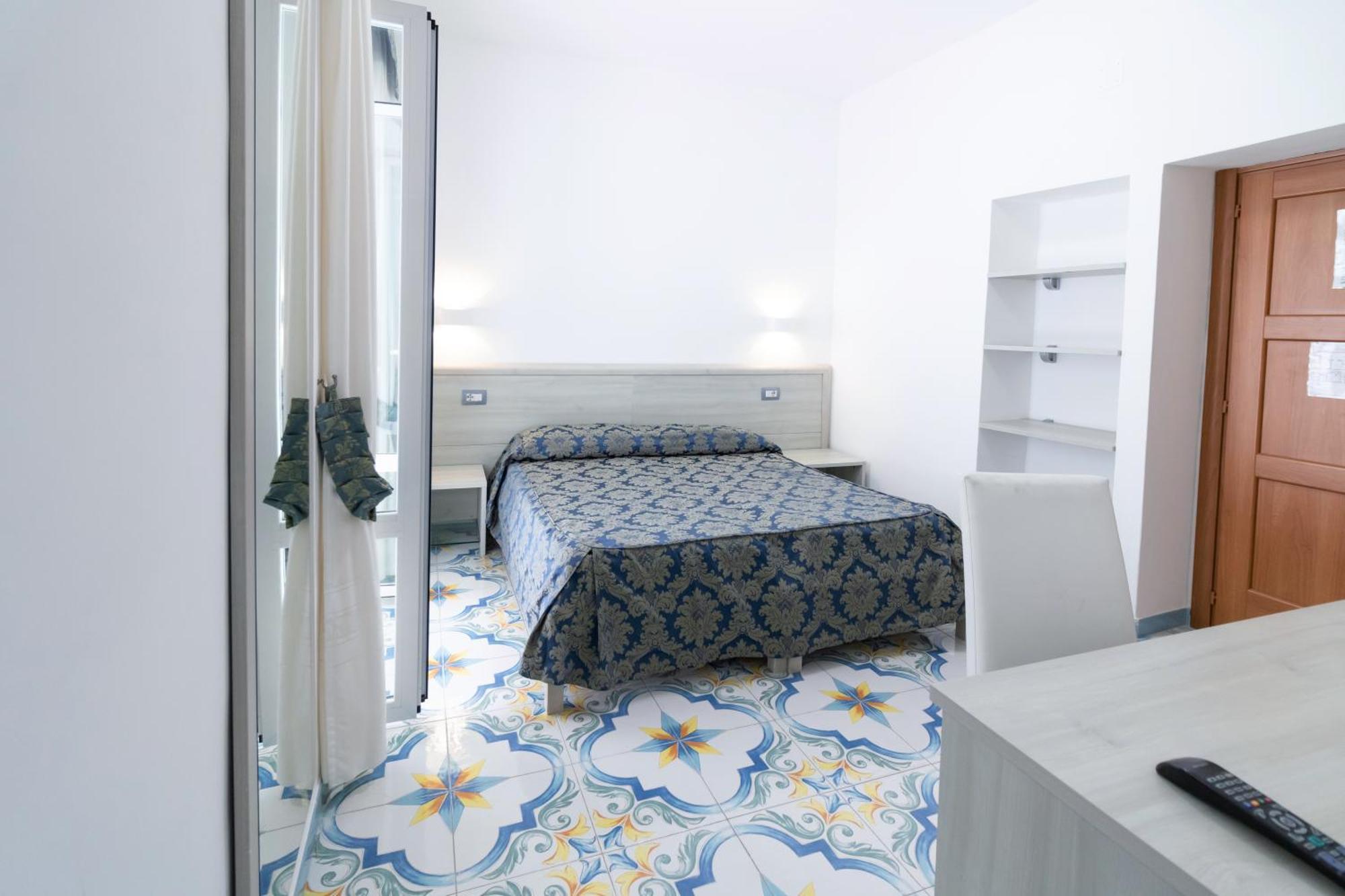 איסקיה Hotel Da Maria מראה חיצוני תמונה