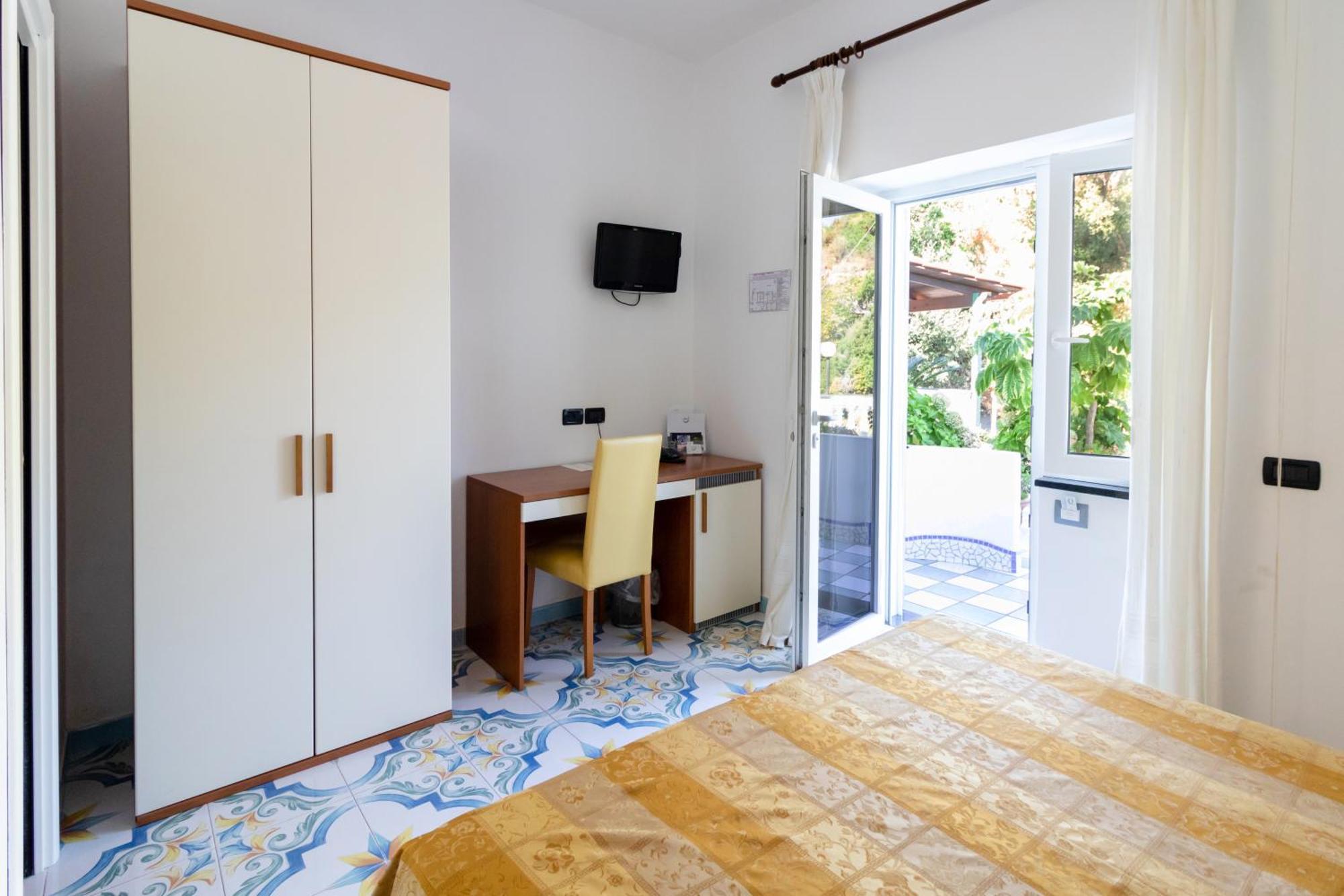 איסקיה Hotel Da Maria מראה חיצוני תמונה