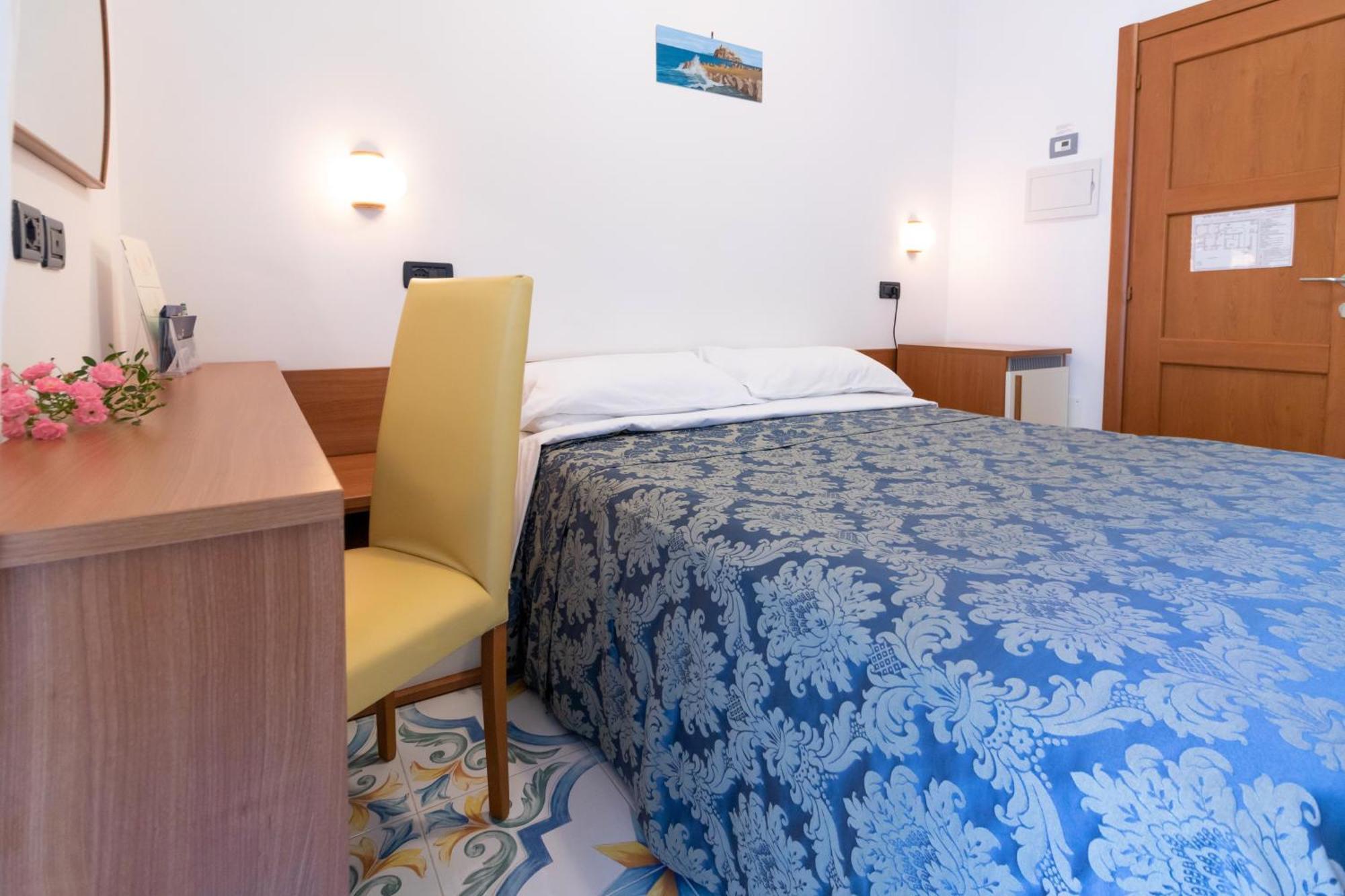 איסקיה Hotel Da Maria מראה חיצוני תמונה